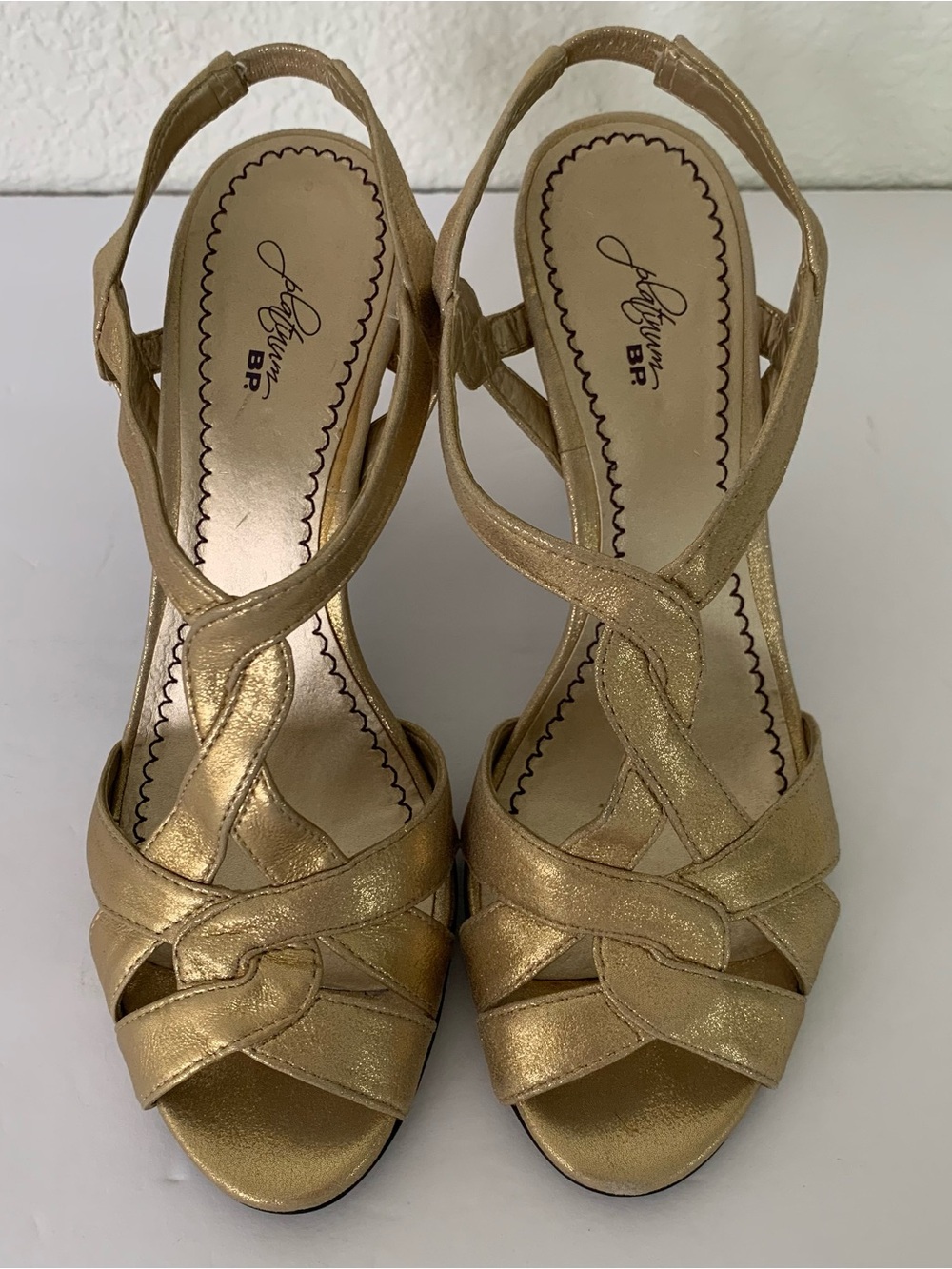 Nordstrom BP Gold Sandals T-Strap High 3.5 inches Heel  Size 6.5